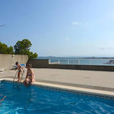 In Spain Near The & Pool Lejlighed *